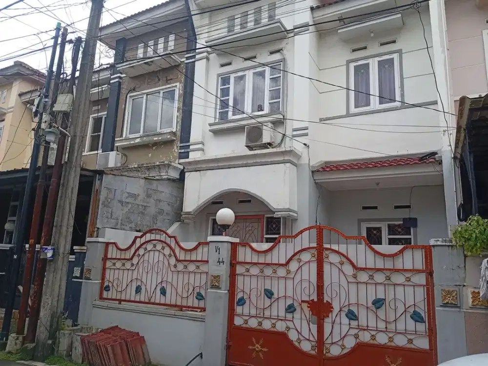 Rumah Siap Huni di Bekasi 4 Menit ke Terminal SHM Bebas Banjir J-42388