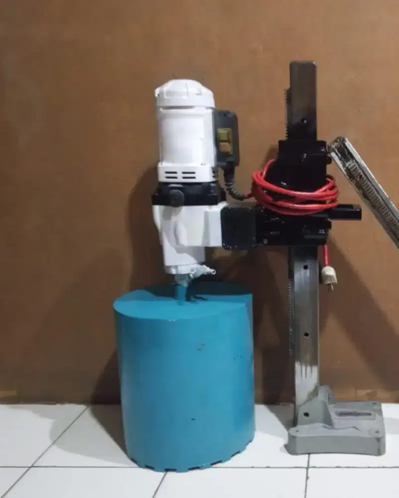 Coring beton lantai dan dinding