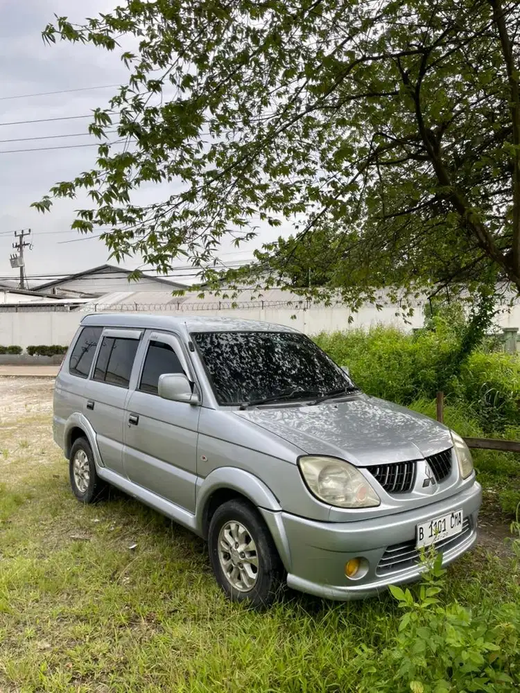 Kijang kuda tahun 2005
