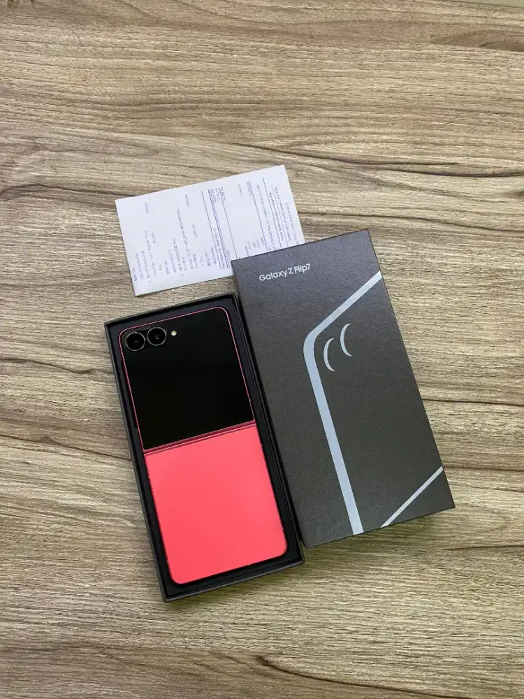 Samsung Z Flip 7 12/256GB resmi sein