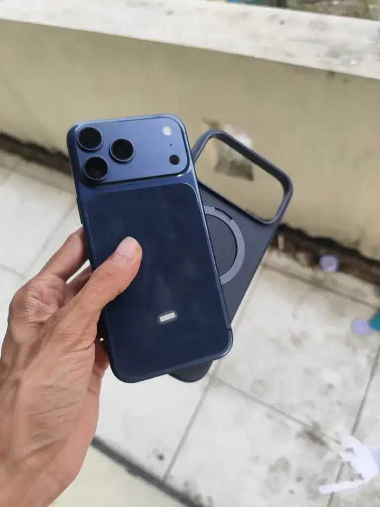 Ip 17 promax 256gb iBox