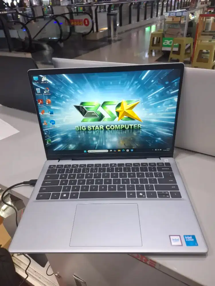 Dell inspiron 5440 intel core 7-150U ram 16gb ssd 512gb