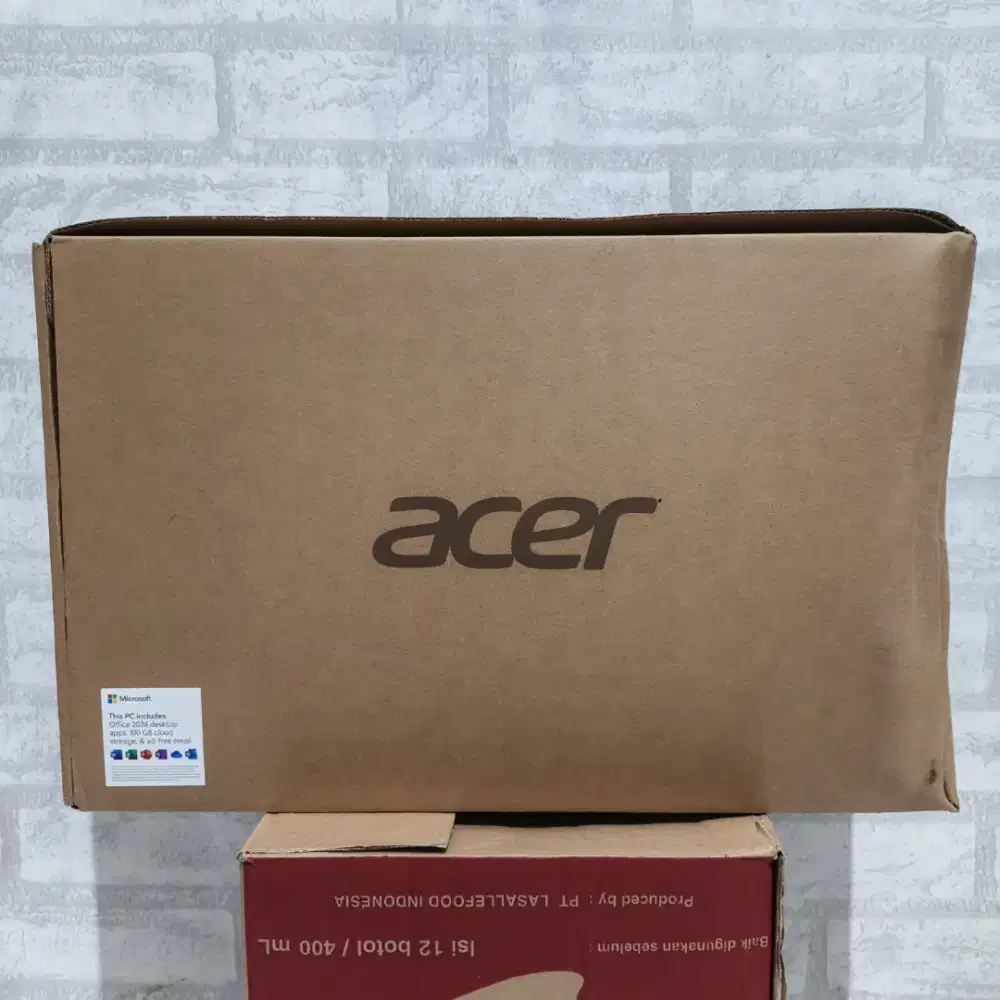 LAPTOP ACER ASPIRE LITE