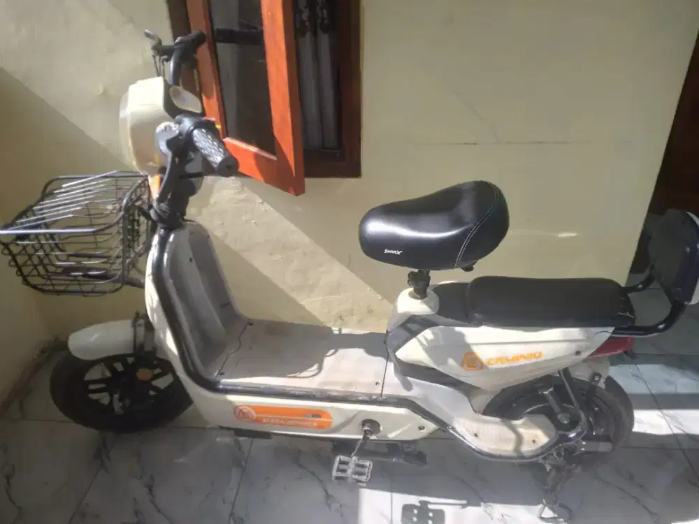 Sepeda listrik normal nonminus