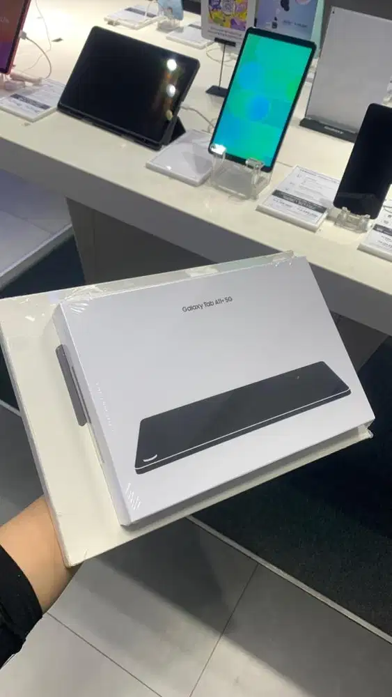 Samsung Tab A11+ 5g 6/128!! New Free book cover case original!!