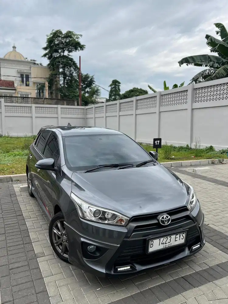 PROMO YARIS. TRD 2015 JOSS ANGS CM 3JTAN