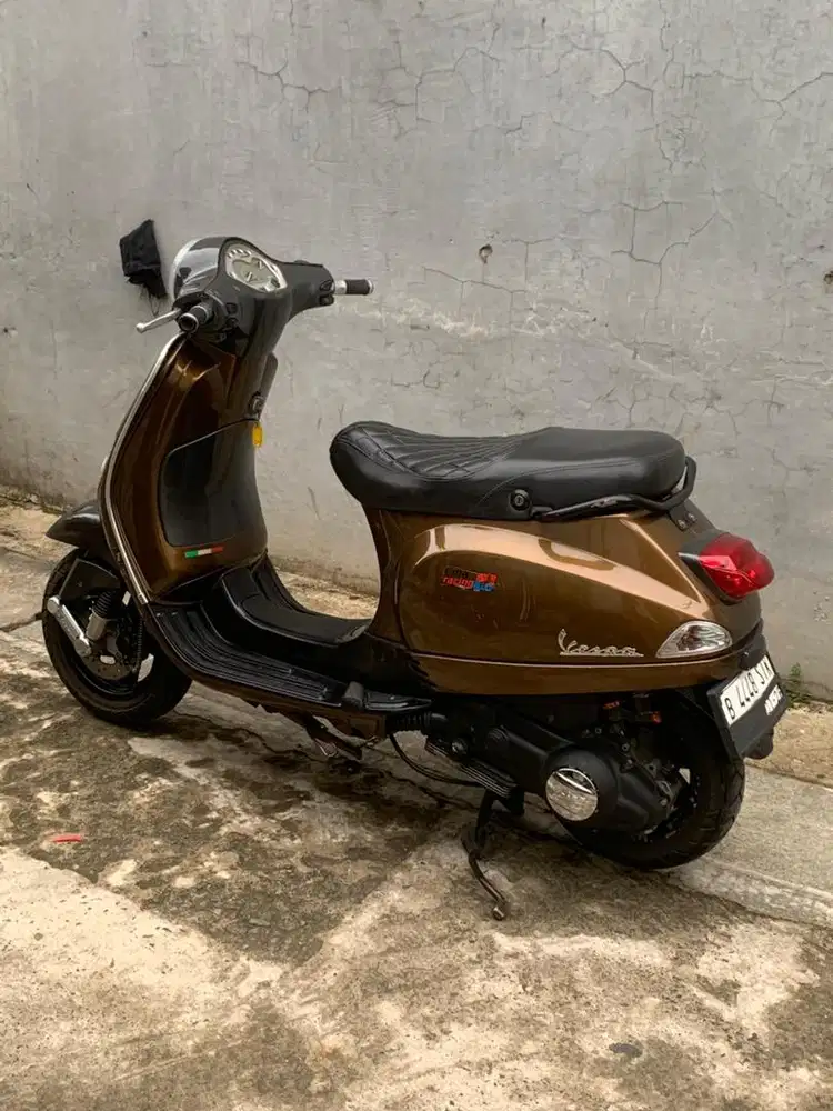 Vespa matic LX 125 2012