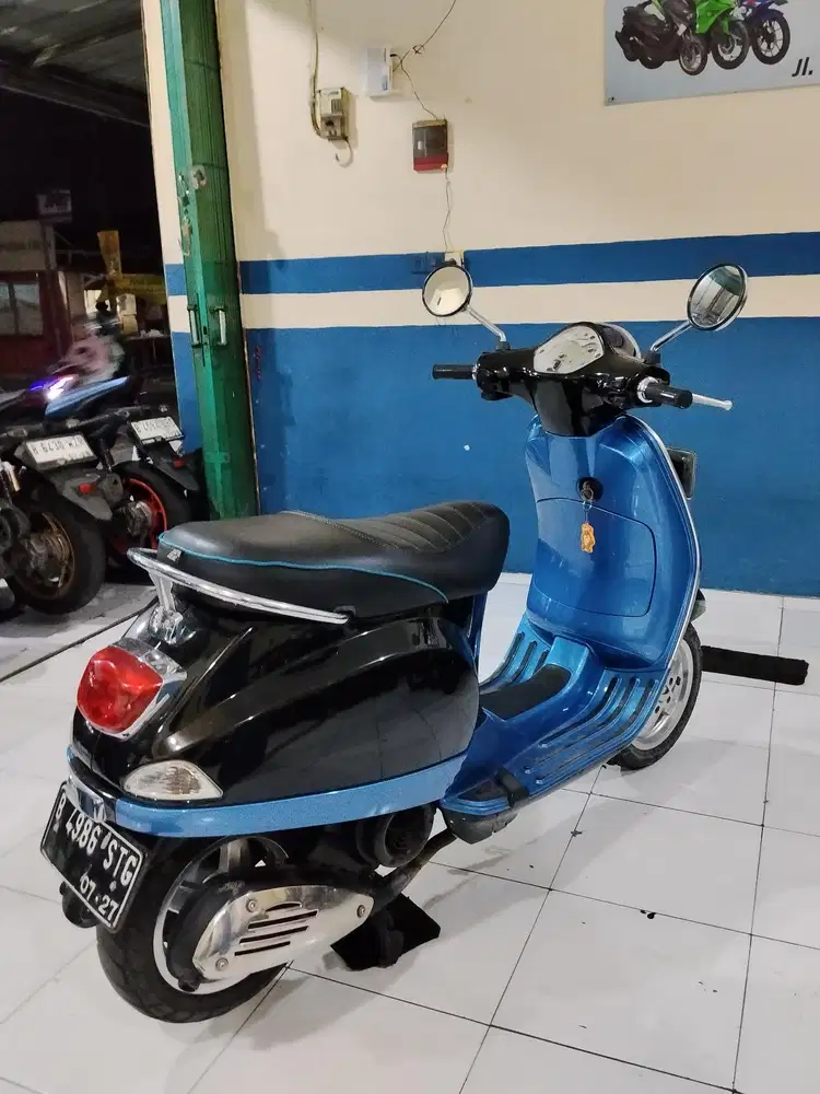 #di jual Piaggio LX 150 2011