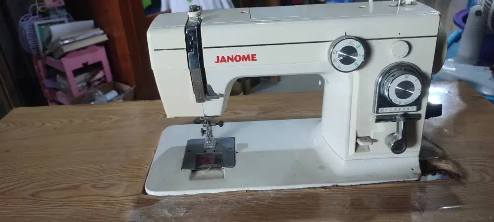 Mesin jahit janome 808a