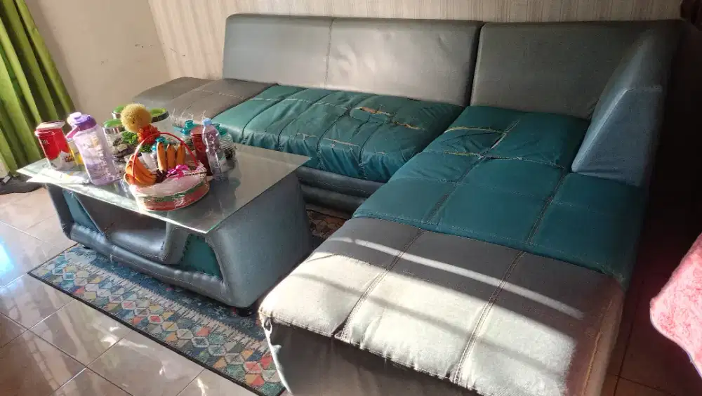 Sofa kursi meja ruang tamu