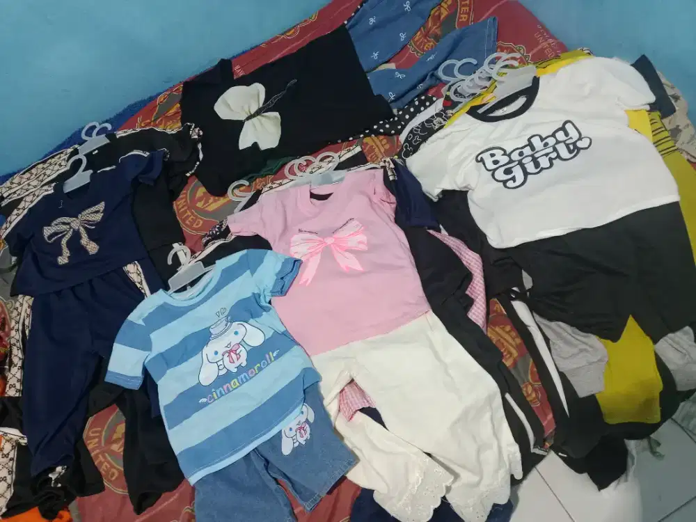 Baju  baru anak anak