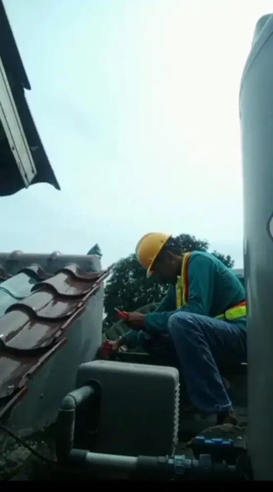 Jasa tukang bangunan harian maupun borongan