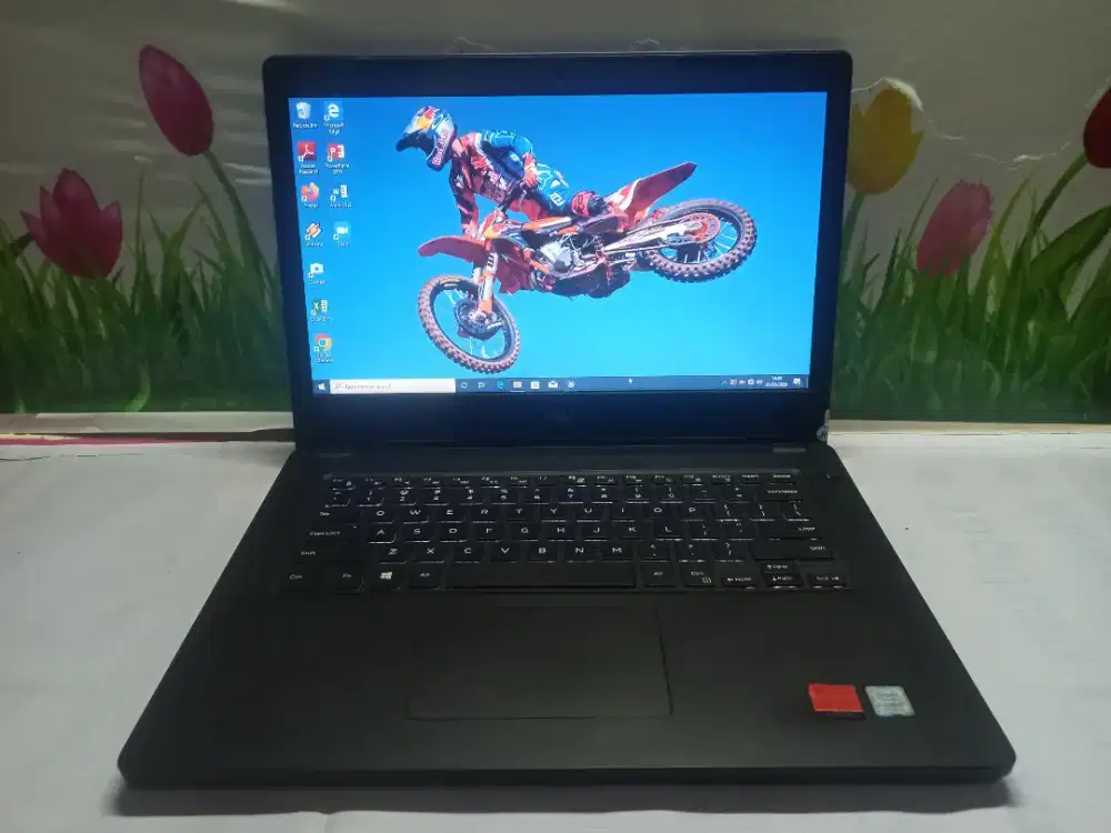 Laptop mahasiswa.. Dell latitude 3480 i7 Gen7 /16 GB/512GB/Double Vga