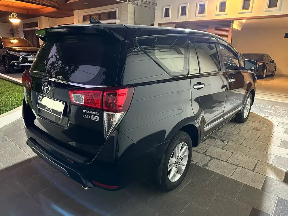 Toyota Kijang Innova 2016 Bensin