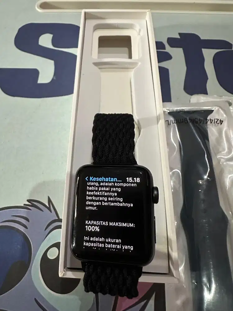 Apple watch series 3 warna hitam 42mm