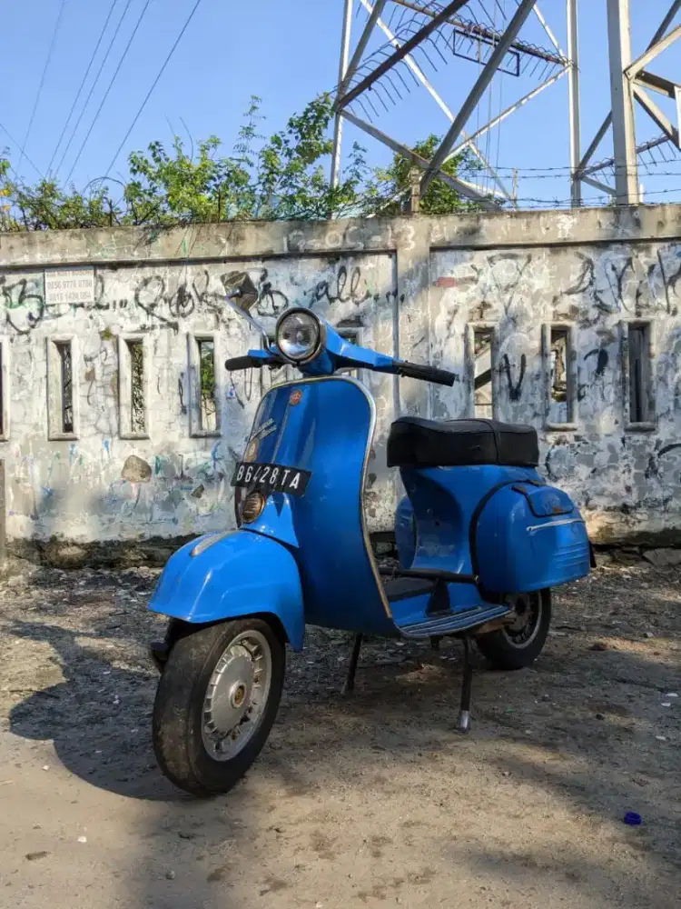 Vespa Bajaj Chetak tahun 1975