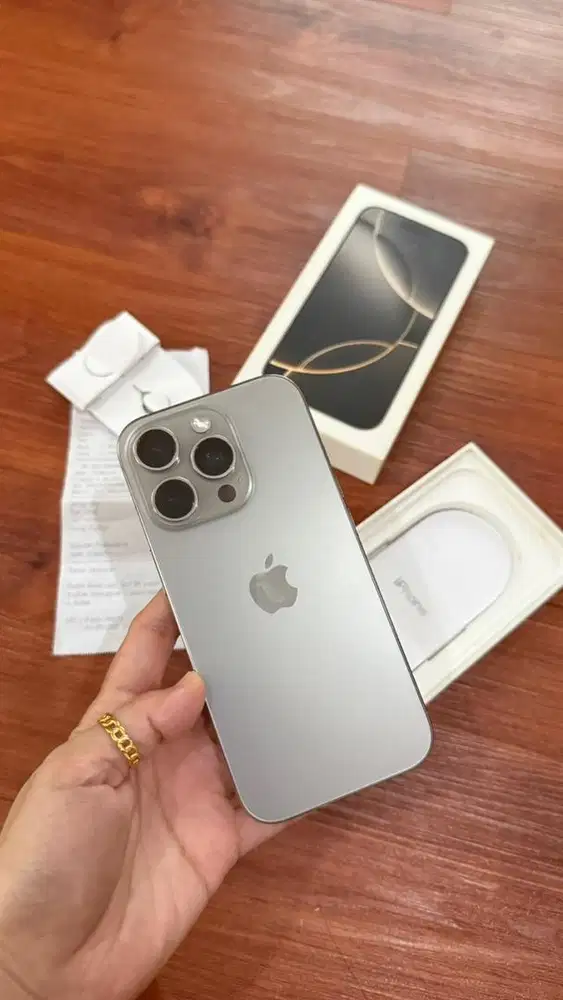 Iphone 16 pro 256 GB Natural Titanium