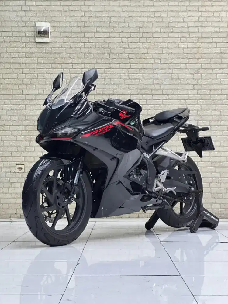 PALING DICARI‼️New Honda CBR 250RR 2023 Black Freedom Favorit