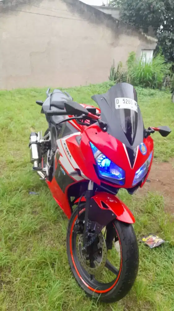 Honda CBR 2014 Standar