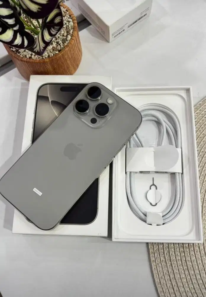 IPHONE 16 PRO BISA KREDIT TANPA BUNGA