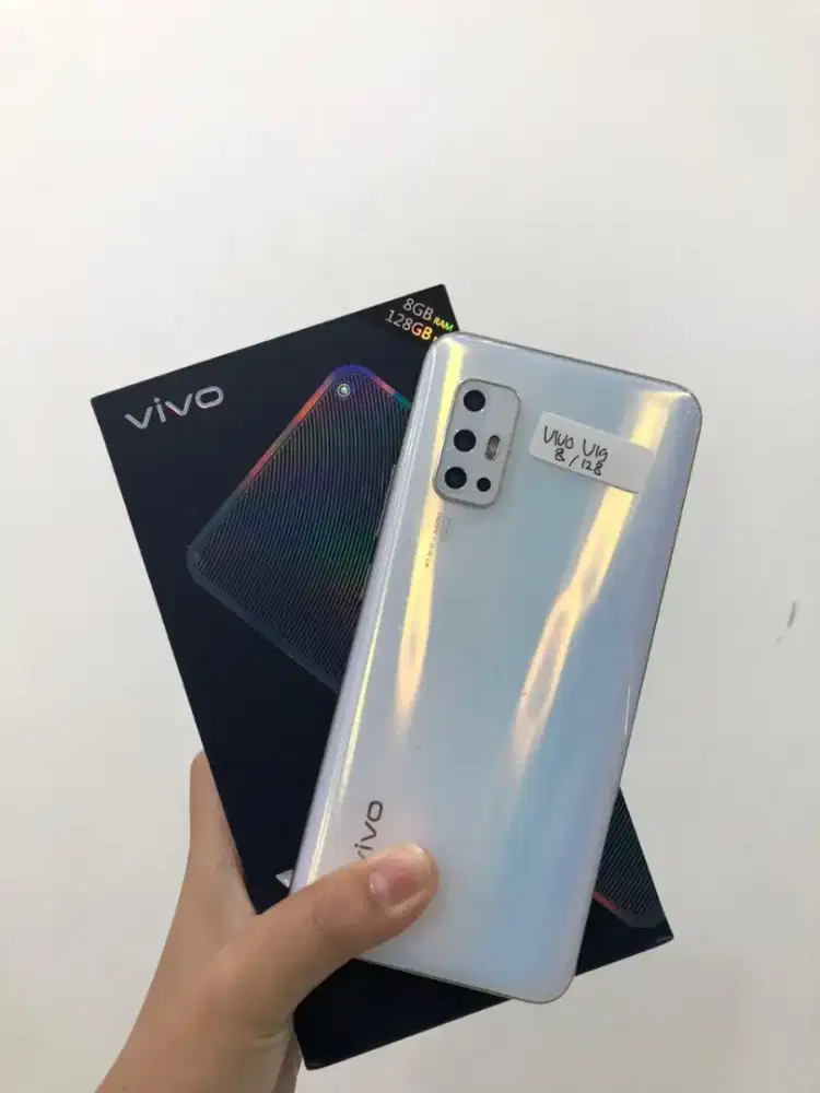 Vivo V19 ram 8/128