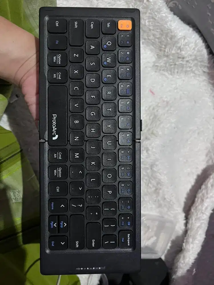Keyboard lipat protoarc XK04