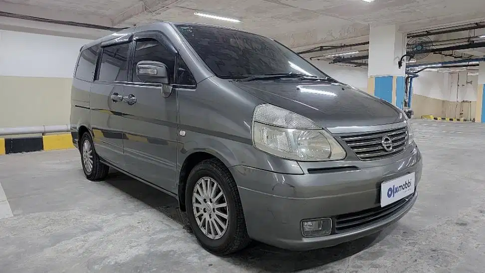 TDP 4,JT, Nissan Serena 2.0 Highway Star Bensin-AT Hitam 2012