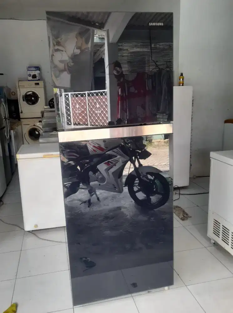 Kulkas 2 Pintu Samsung Jumbo