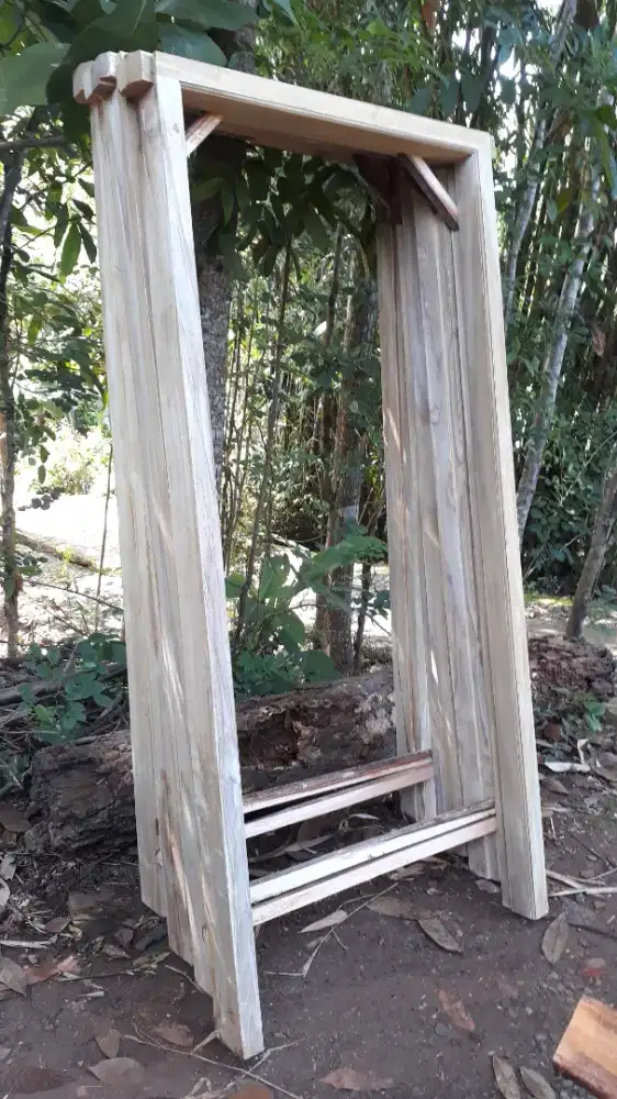 Kusen,pintu kayu jati