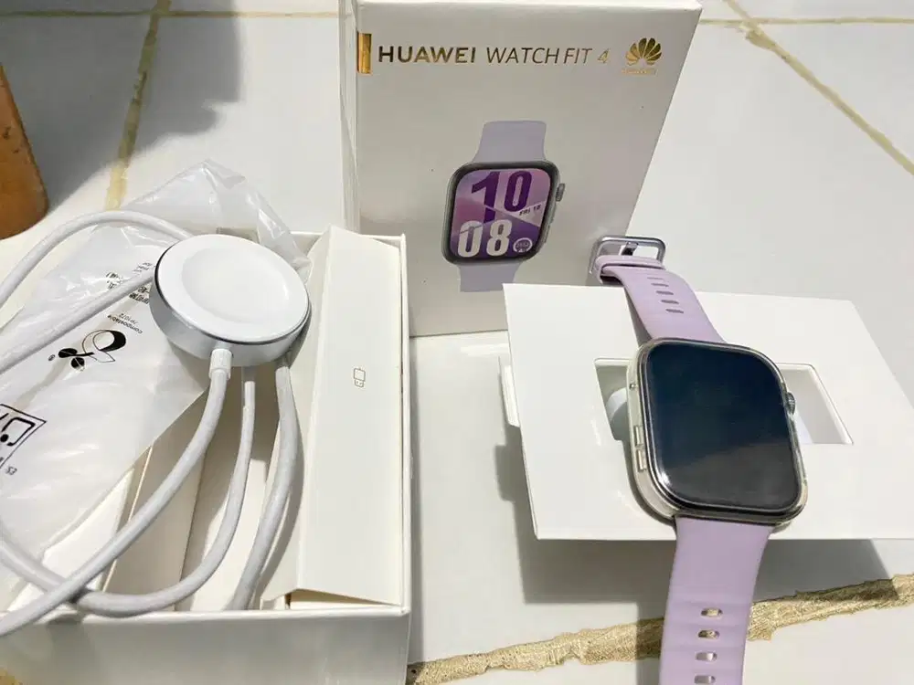 HUAWEI WATCH FIT 4