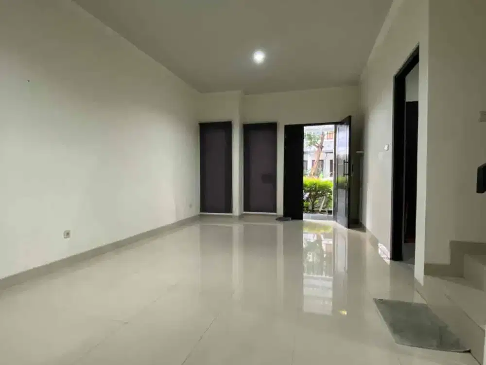 Rumah disewakan di Jagakarsa Jakarta Selatan di dalam cluster