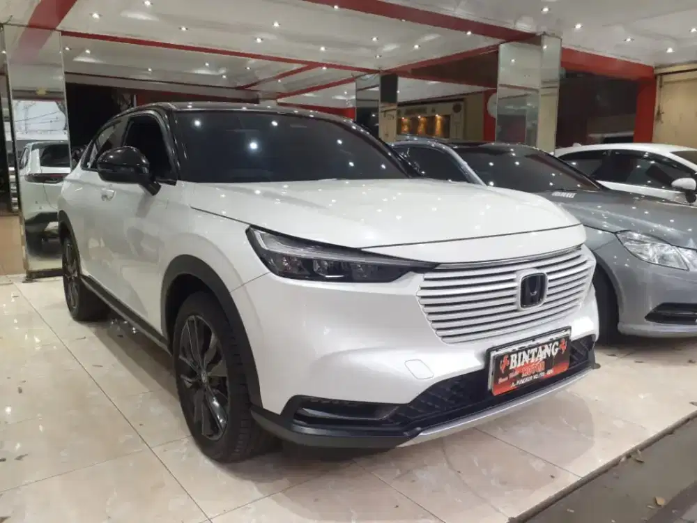 KM 5RB! HRV SE AT 2024 PANORAMIC / MODEL THN 2025 (BINTANG MOTOR)