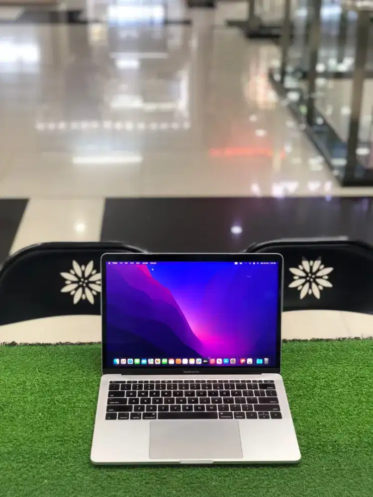 Macbook Pro 2017 | Core i5 | 8 Gb | 256 Gb