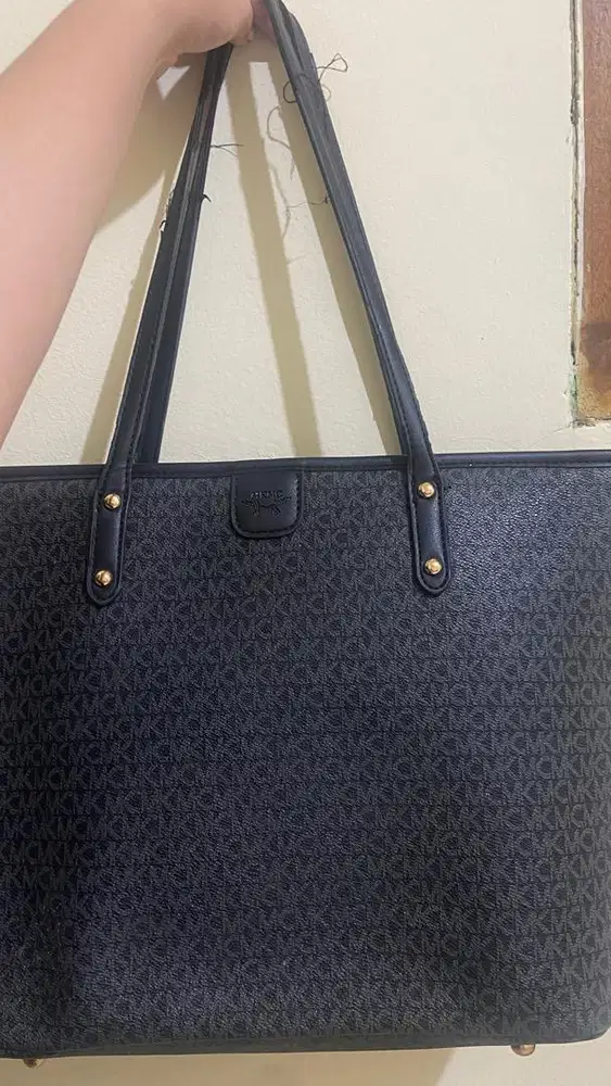 Dijual tas bekas pake