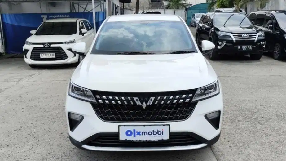 TDP 10JT, Wuling Alvez 1.5 CE Bensin-AT Putih 2025