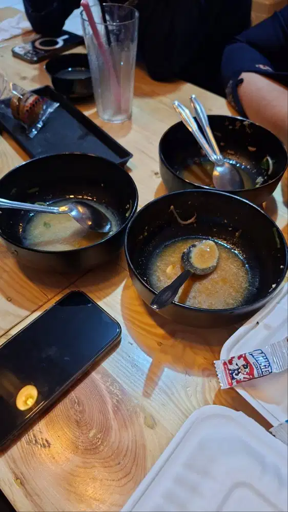 LOWONGAN KERJA: JURU MASAK (COOK) – LERU CAFE