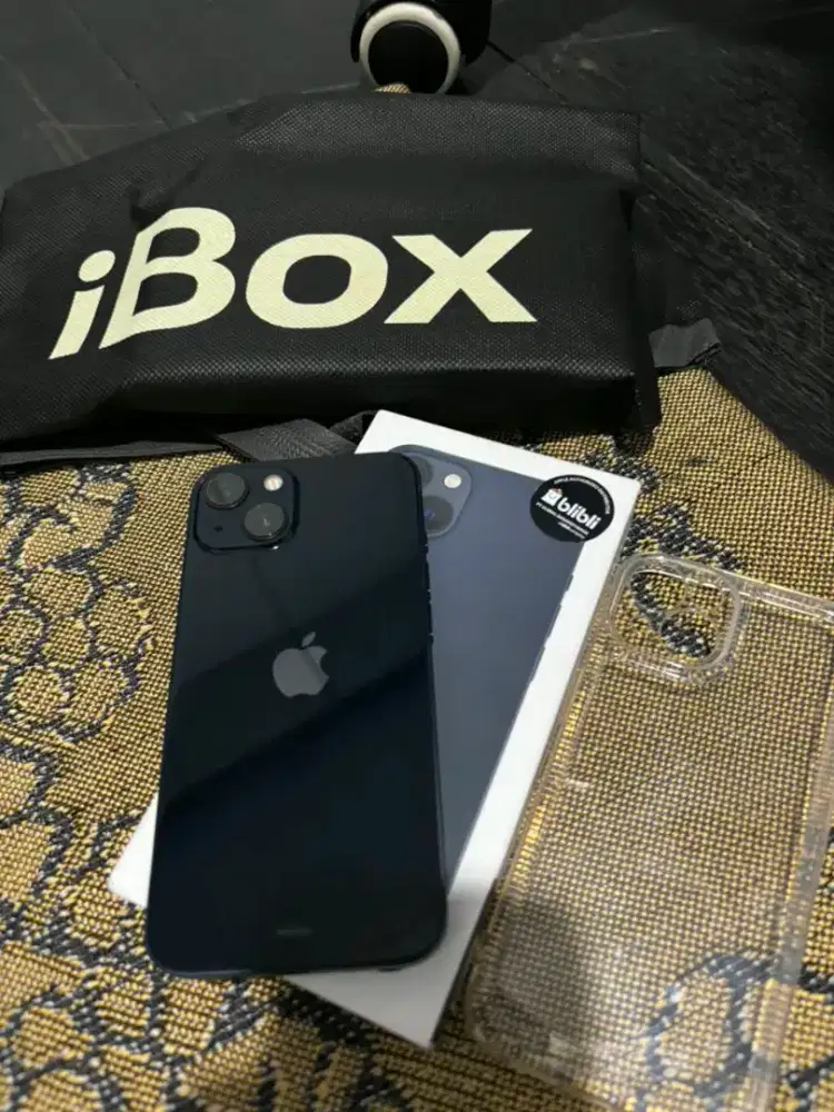 Iphone 13 Ibox Garansi ON BH 100