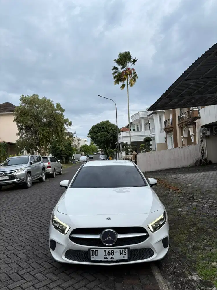 Mercedes-Benz A200 2019 Bensin