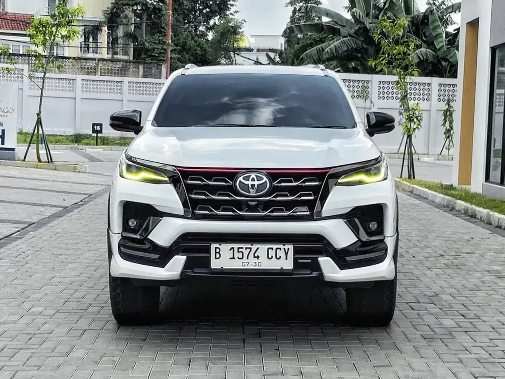 KM ASLI BOSS FORTUNER 2.4 VRZ TRD SPORTIVO NEW MODEL 2020 DIESEL 2021