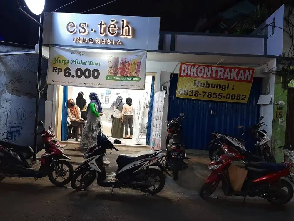 DISEWAKAN KIOS TEMPAT USAHA KEMAYORAN SUMUR BATU TEMPAT KERAMAIAN