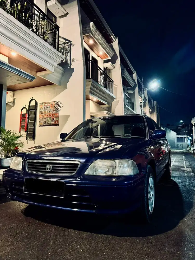 Honda City Type-Z 1998 Bensin Pajak Hidup Velg dan Ban Baru