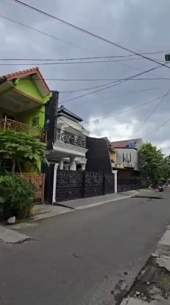 Di jual rumah semi furnish