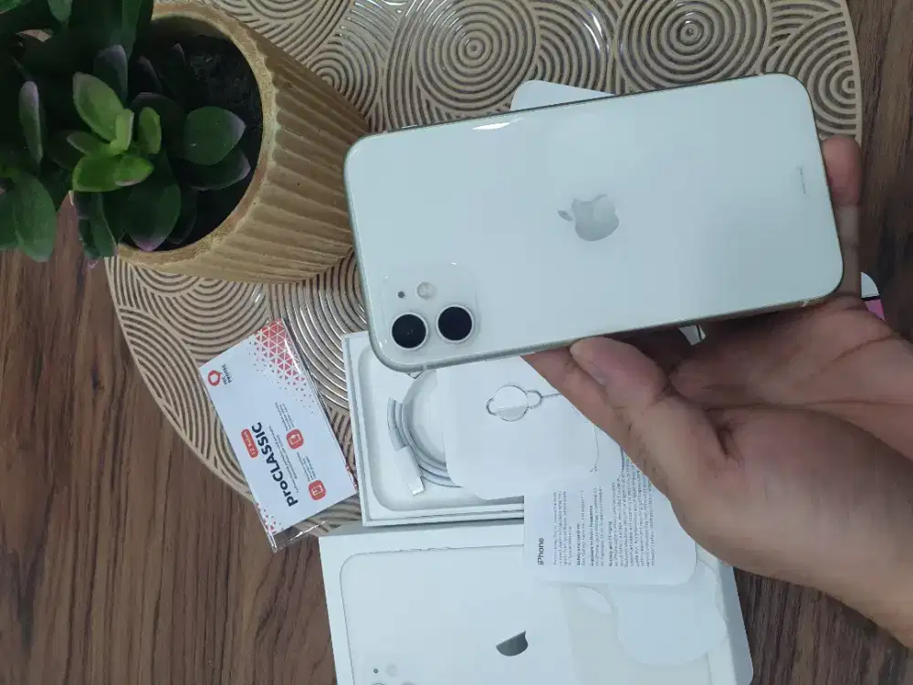 Iphone 11 128gb bh80% mulus ex ibox minus lcd garis2