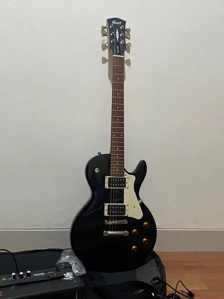 Gitar Lstrik Cort CR100