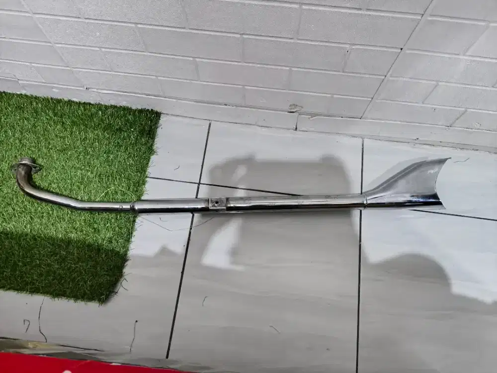 jual knalpot sirip hiu dipake 2 kali pnp astrea/supra/c70