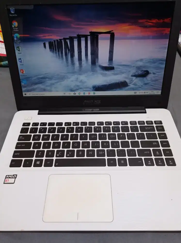 Laptop Asus RAM 4 windows 10