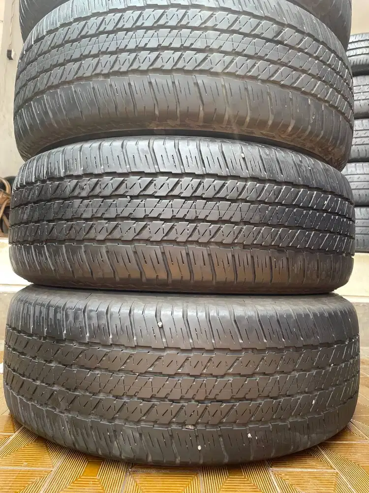 Ban Bridgestone Dueler H/T  265 60 r18  4Pcs