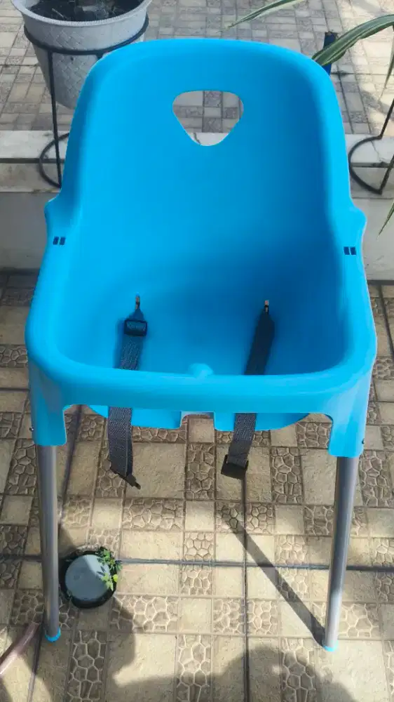 For SALE BABY CHAIR INFORMA (BLUE)