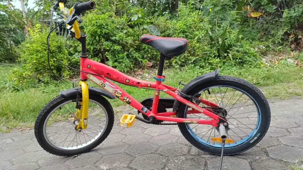 Jual sepeda minions 18