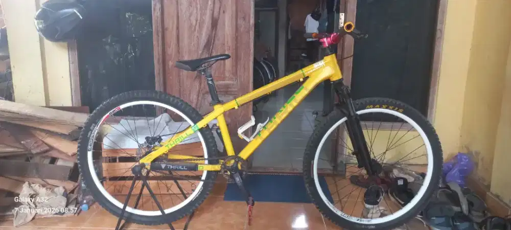 THRILL WREAK 26 cakeep